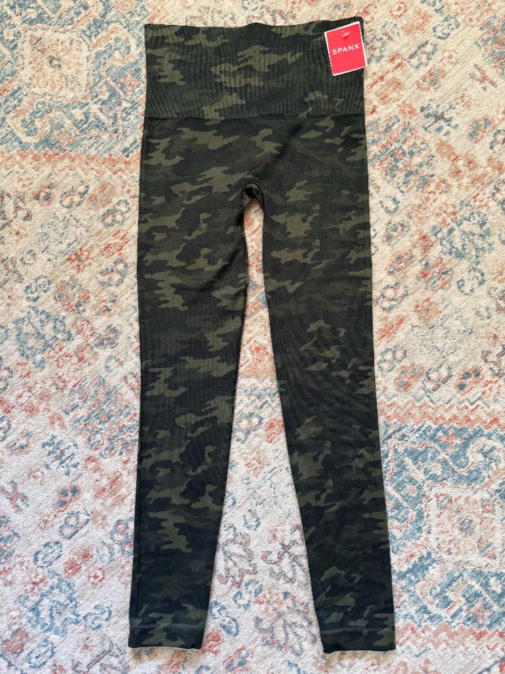 NEW Spanx Look at Me Now Leggings : Medium